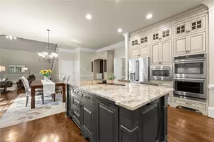 8925 Pinehurst Cove, Duluth, GA 30097 - Photo 11