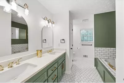 1646 Maple Ridge Drive, Suwanee, GA 30024 - Photo 21