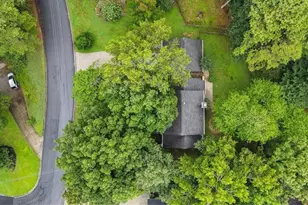 1646 Maple Ridge Dr, Suwanee, GA 30024 - Photo 37