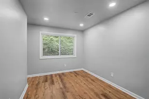 2430 Coosawattee Dr NE, Atlanta, GA 30319 - Photo 23
