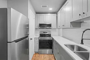 2430 Coosawattee Dr NE, Atlanta, GA 30319 - Photo 5