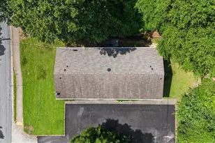 2430 Coosawattee Dr NE, Atlanta, GA 30319 - Photo 27
