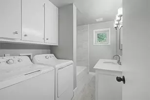 2430 Coosawattee Dr NE, Atlanta, GA 30319 - Photo 15