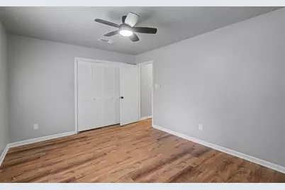 2430 Coosawattee Drive NE, Atlanta, GA 30319 - Photo 9