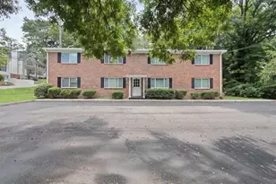 2430 Coosawattee Dr NE, Atlanta, GA 30319 - Photo 31