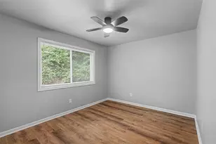 2430 Coosawattee Dr NE, Atlanta, GA 30319 - Photo 17