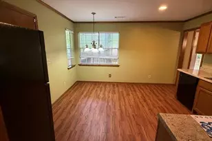 8351 Post Oak Ct, Riverdale, GA 30274 - Photo 31