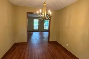 8351 Post Oak Ct, Riverdale, GA 30274 - Photo 19