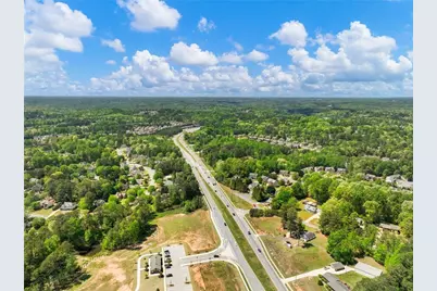 5442 Cumming Highway, Sugar Hill, GA 30518 - Photo 23