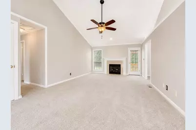 904 Pointers Way, Lawrenceville, GA 30043 - Photo 3