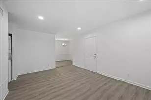 2382 Peachwood Cir NE, Atlanta, GA 30345 - Photo 7