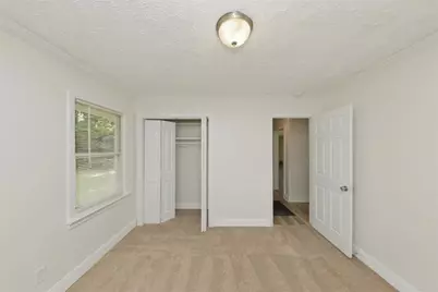 2153 Burroughs Avenue SE, Atlanta, GA 30315 - Photo 9