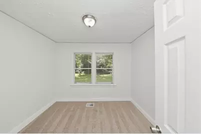 2153 Burroughs Avenue SE, Atlanta, GA 30315 - Photo 15