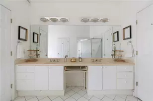 1366 Brookhaven Village Cir NE, Atlanta, GA 30319 - Photo 19