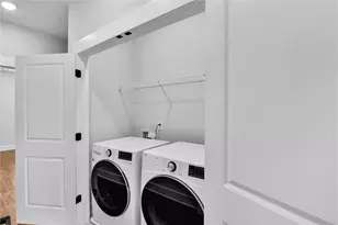 1060 Robert Smalls Wy, Atlanta, GA 30318 - Photo 25
