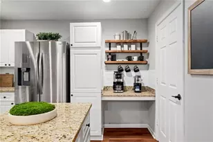 220 Renaissance Parkway NE, Atlanta, GA 30308 - Photo 15