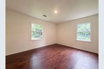 856 Glenway Drive, Atlanta, GA 30344 - Photo 7