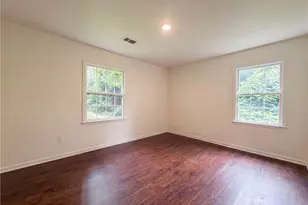 856 Glenway Dr, Atlanta, GA 30344 - Photo 7