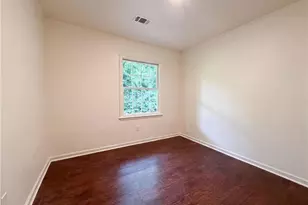 856 Glenway Dr, Atlanta, GA 30344 - Photo 9