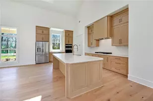 273 Hickory Hills Dr, Jefferson, GA 30549 - Photo 5