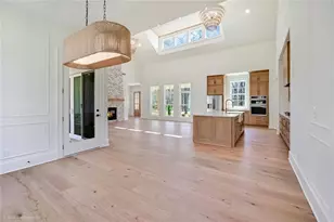 273 Hickory Hills Dr, Jefferson, GA 30549 - Photo 9