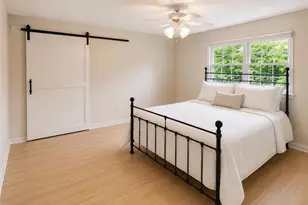 381 Chicopee Dr NE, Marietta, GA 30060 - Photo 23