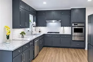 381 Chicopee Dr NE, Marietta, GA 30060 - Photo 5