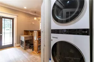 638 Moreland Ave NE, Atlanta, GA 30307 - Photo 11