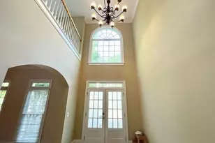 455 Wembley Cir, Sandy Springs, GA 30328 - Photo 15