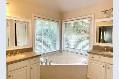 455 Wembley Circle, Sandy Springs, GA 30328 - Photo 29