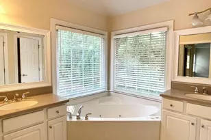 455 Wembley Cir, Sandy Springs, GA 30328 - Photo 29