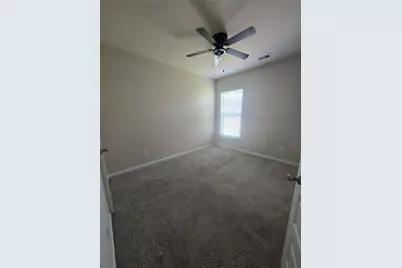 1013 Autumn Drive, Loganville, GA 30052 - Photo 7