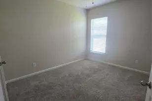 1013 Autumn Dr, Loganville, GA 30052 - Photo 7