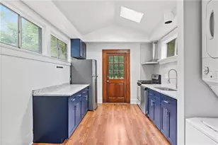 235 Elizabeth, Atlanta, GA 30307 - Photo 9