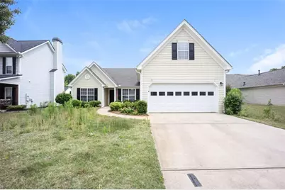 413 Baldwin Court, Newnan, GA 30263 - Photo 1