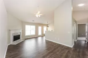 413 Baldwin Ct, Newnan, GA 30263 - Photo 7