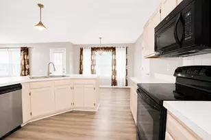 775 Stonemill Manor, Lithonia, GA 30058 - Photo 19