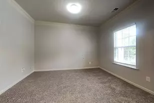 737 Pine Ln, Lawrenceville, GA 30043 - Photo 13