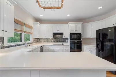 640 Garden Wilde Place, Roswell, GA 30075 - Photo 25