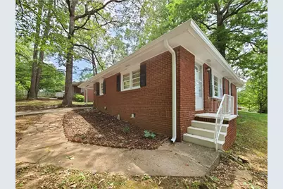 3225 Forrest Hills Drive, Hapeville, GA 30354 - Photo 5