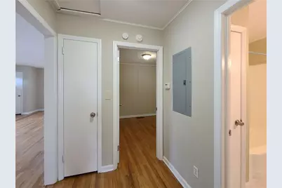 3225 Forrest Hills Drive, Hapeville, GA 30354 - Photo 25