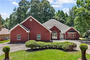 5555 Stone Trce, Gainesville, GA 30504 - Photo 1