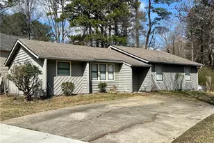 4668 Emerald Willow Dr, Acworth, GA 30101 - Photo 1