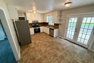 3204 Stanford Cir, Lawrenceville, GA 30044 - Photo 11