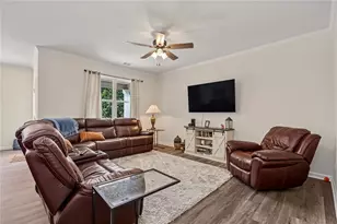 61 Majestic Oak Cir, Dallas, GA 30132 - Photo 17