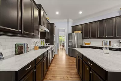11880 Old Station Place, Alpharetta, GA 30004 - Photo 7