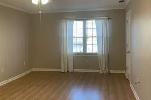 240 W Huntington Rd, Bogart, GA 30622 - Photo 9