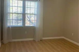 240 W Huntington Rd, Bogart, GA 30622 - Photo 15