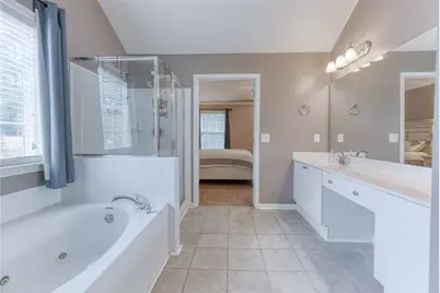 1017 Panoramic Pointe NE, Buford, GA 30518 - Photo 37