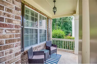 1017 Panoramic Pointe NE, Buford, GA 30518 - Photo 5